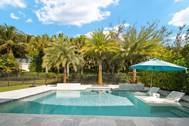 Building Photo - 9841 Salty Bay Dr