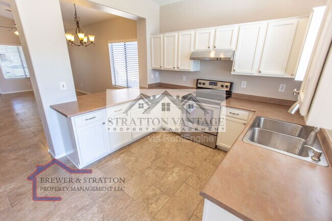 Building Photo - 3533 W Sousa Ct