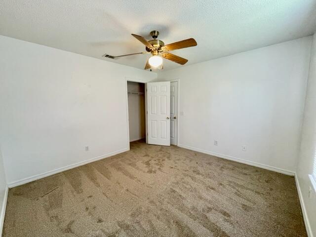 Building Photo - 1221 Northview Dr