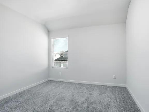 Building Photo - 641 Poppy Ln