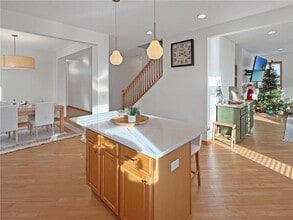 Building Photo - 4591 Empress Way N