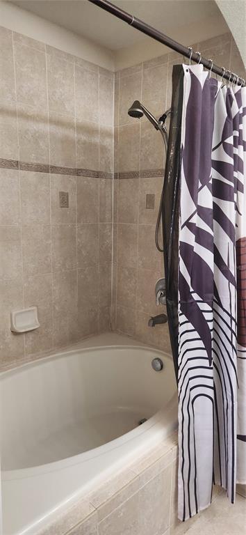 Building Photo - 16229 Old Ash Loop