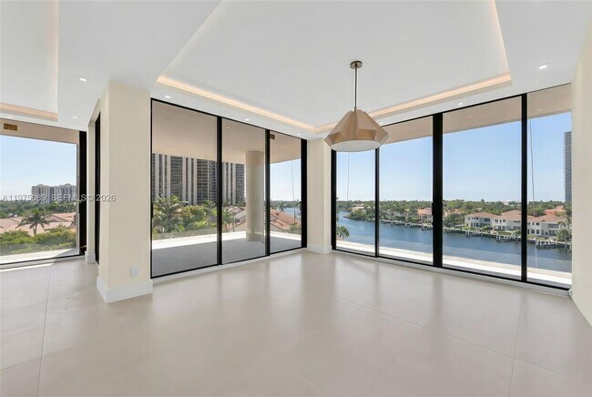 Building Photo - 19355 Turnberry Way