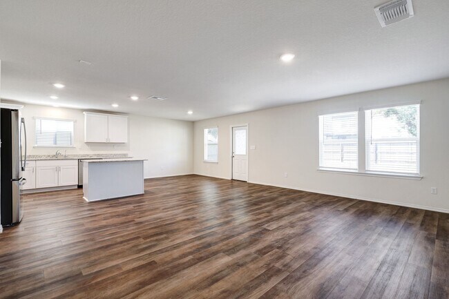 Building Photo - Modern Two-Story with Office, Loft, and Co...