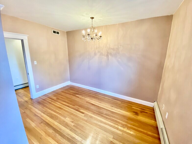 Bedroom 4 - 208 Rawson Rd