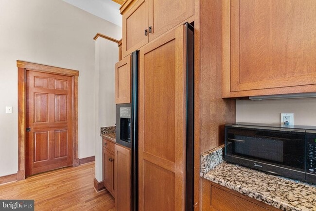 Building Photo - 3535 Meadow Rd