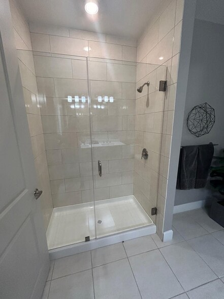 Building Photo - 4797 NW 85th Ave