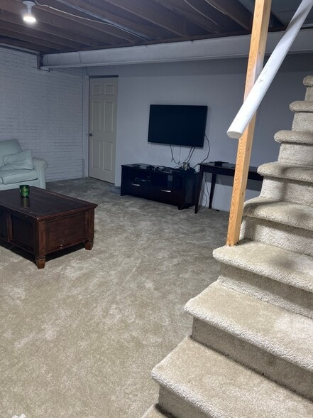 Building Photo - 6388 Wolcott Ct