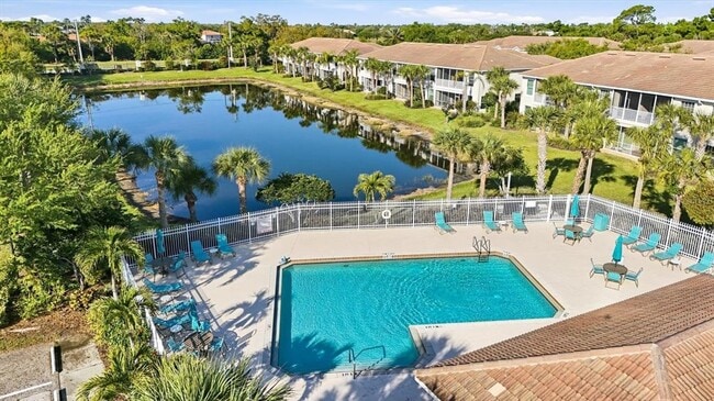 Building Photo - 4456 Streamside Ct