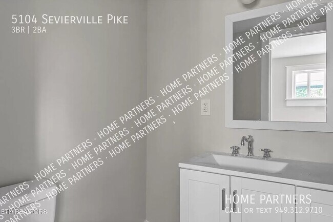 Building Photo - Rent to Own Renovated Home with $11,000 Do...