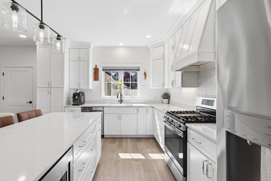 Building Photo - 23 Frontrunner Way