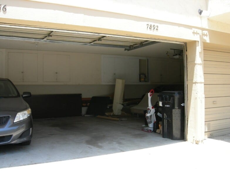 Building Photo - 7892 Camino Glorita