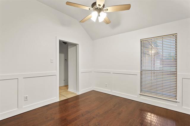 Building Photo - 280 Beech Dr
