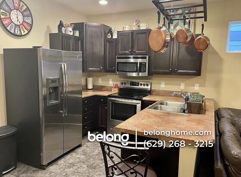 Building Photo - 164 Shiaway Ct