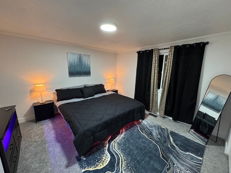 Building Photo - 10541 S Amaryllis Dr