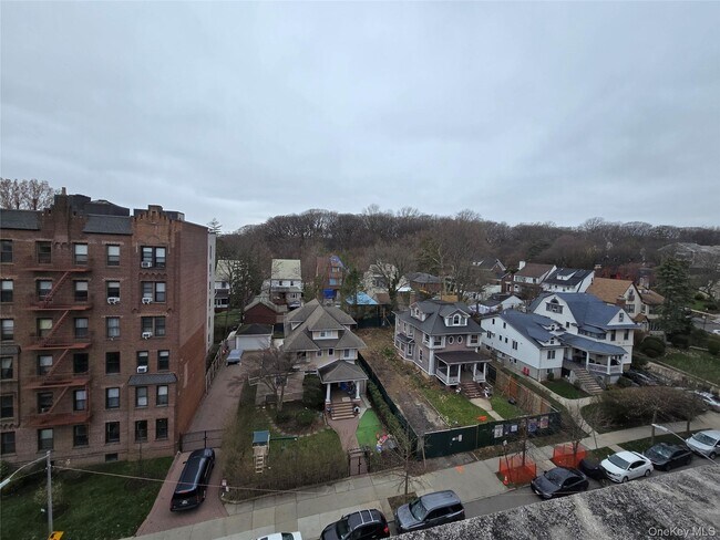 Building Photo - 83-71 116th St