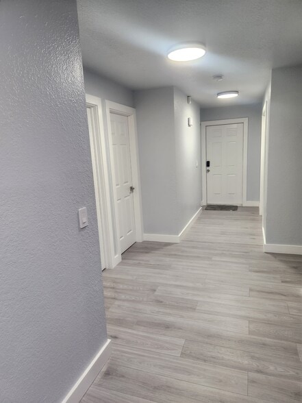 Building Photo - 2044 44th St S