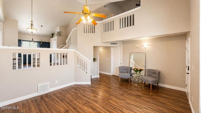 Building Photo - 836 Sunset Park Dr