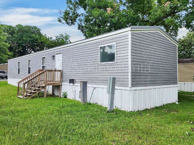 Building Photo - 2621 Jeffersonville Rd