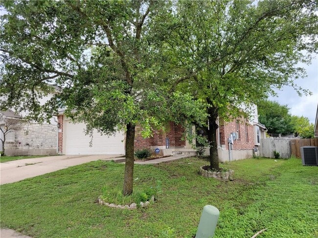 Building Photo - 312 Sweet Leaf Ln