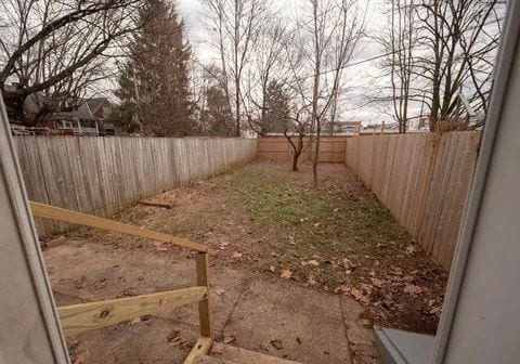 Building Photo - 34 E Liberty St