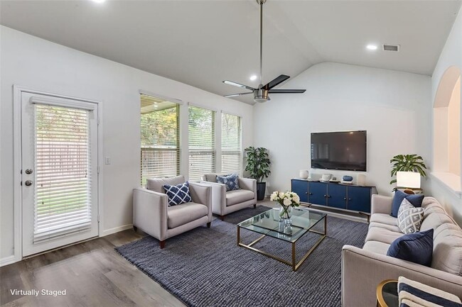 Building Photo - 10805 Owyhee Vw