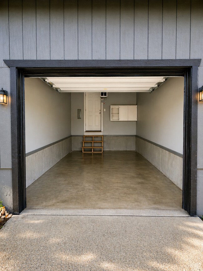 Building Photo - 12421 N Ruby Rd