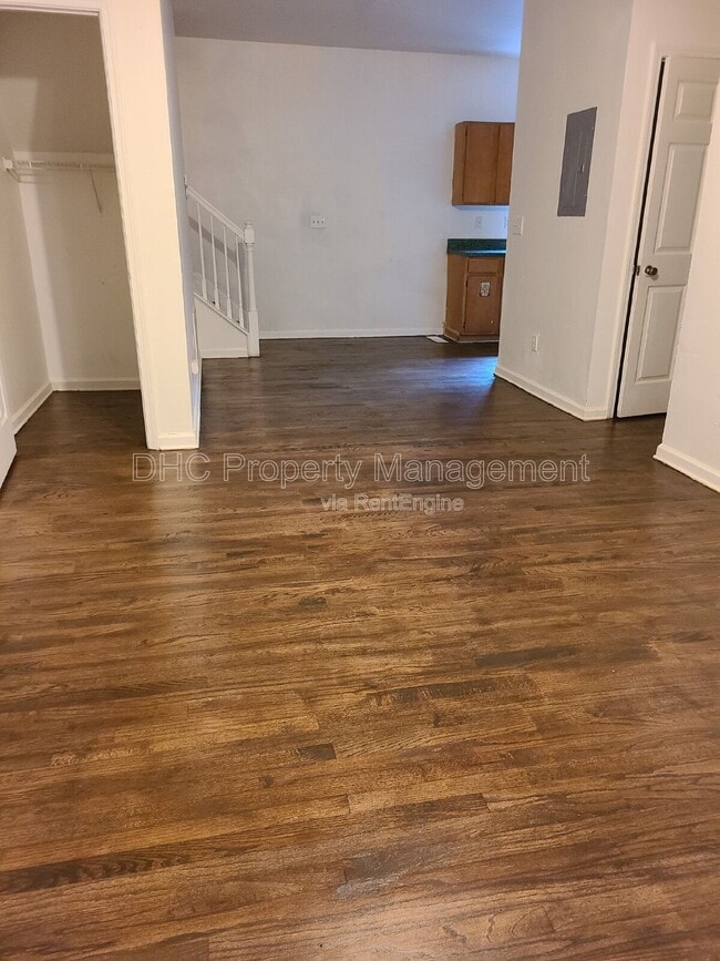 Building Photo - 1944 North Avenue NW