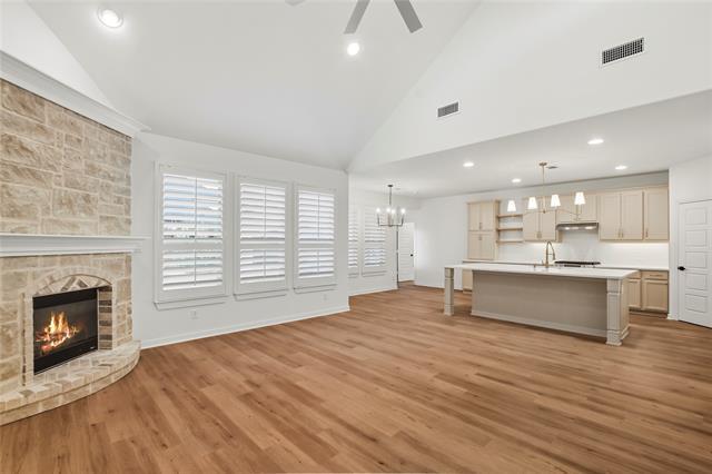 Building Photo - 809 Overton Ave