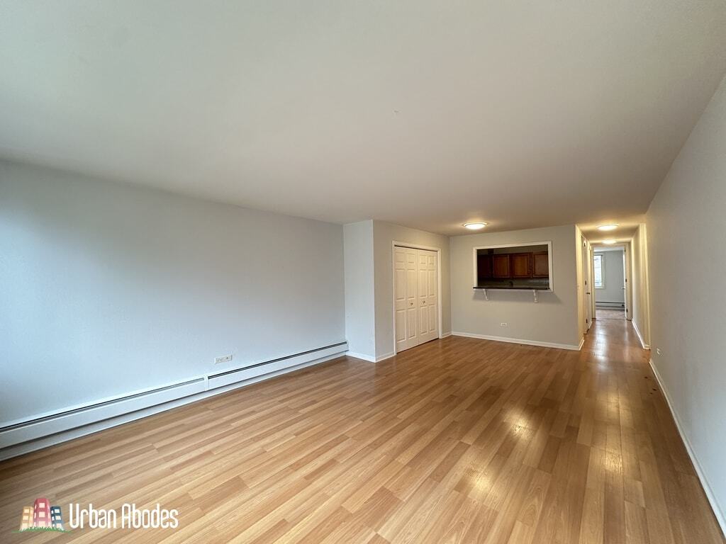 Building Photo - 1335 N Dearborn St