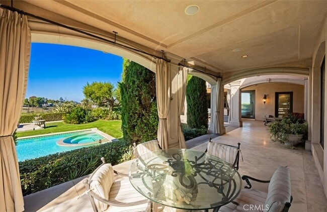 Building Photo - 1 Rim Ridge