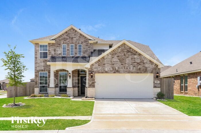 Primary Photo - 439 Sky Ridge Dr