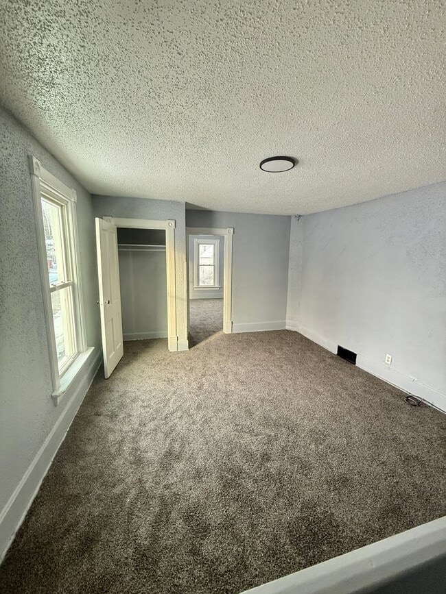 Building Photo - 1627-1629 W 8th Street