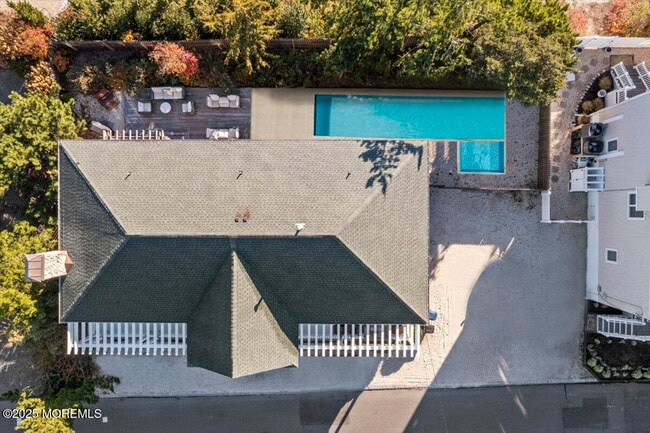 Building Photo - 1043 Barnegat Ln