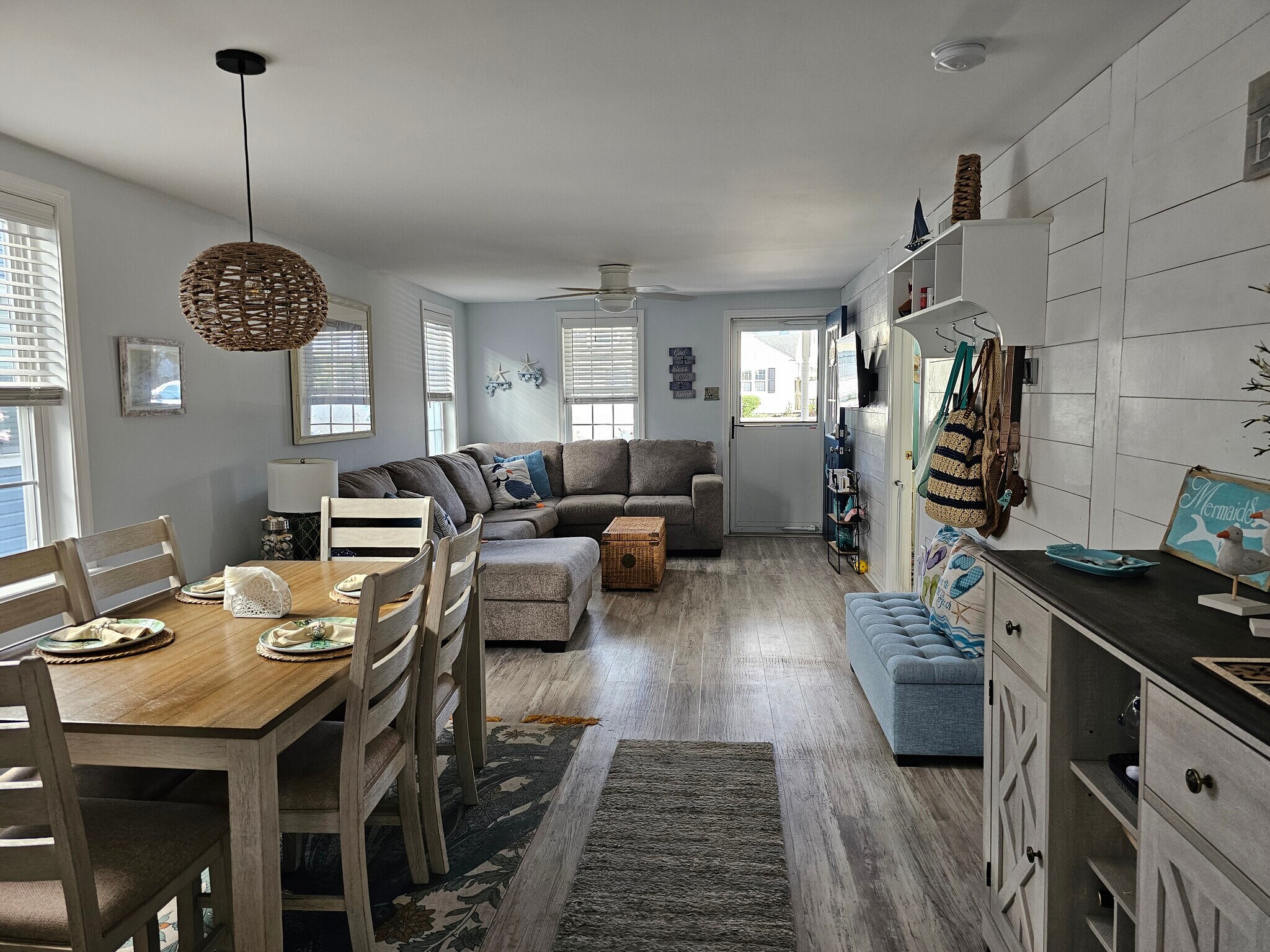 Building Photo - 52 Wesley Rd