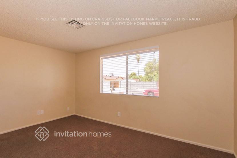 Building Photo - 6121 W Zoe Ella Way