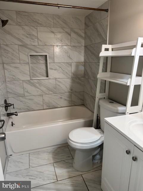 Building Photo - 5606 Bloomfield Dr