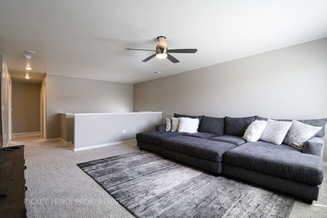 Building Photo - Beautiful New Home in West Greeley!