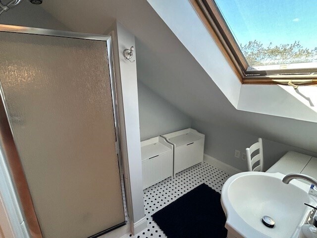 Building Photo - 274 Poplar St