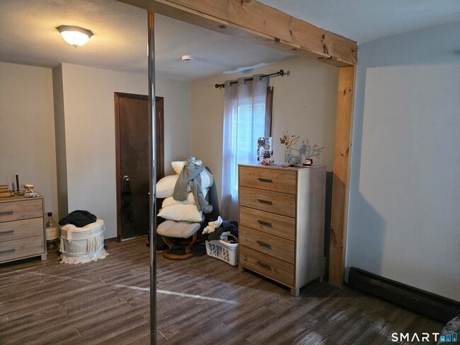 Building Photo - 61 N Shore Rd