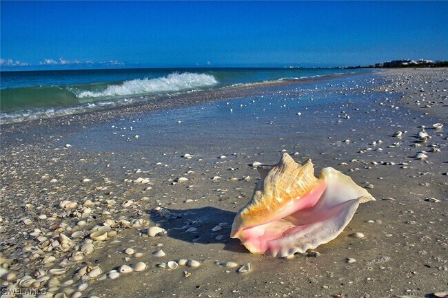 Building Photo - 3331 Riverpark Ct