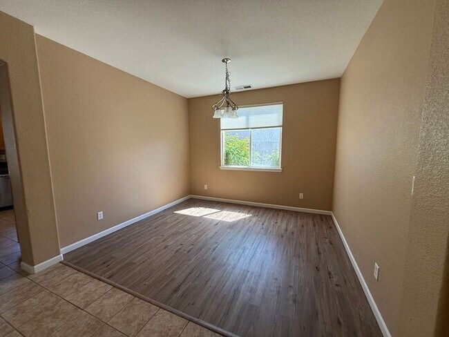 Building Photo - COMING SOON! Spacious 4 Bed 3 Bath Two-Story Home in Curti Ranch