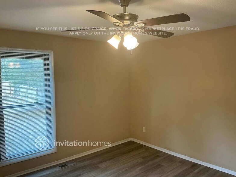 Building Photo - 3318 Courtland Dr