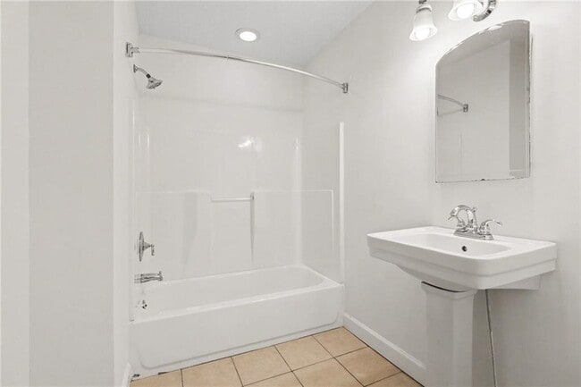 Building Photo - 3036 Peeler Rd