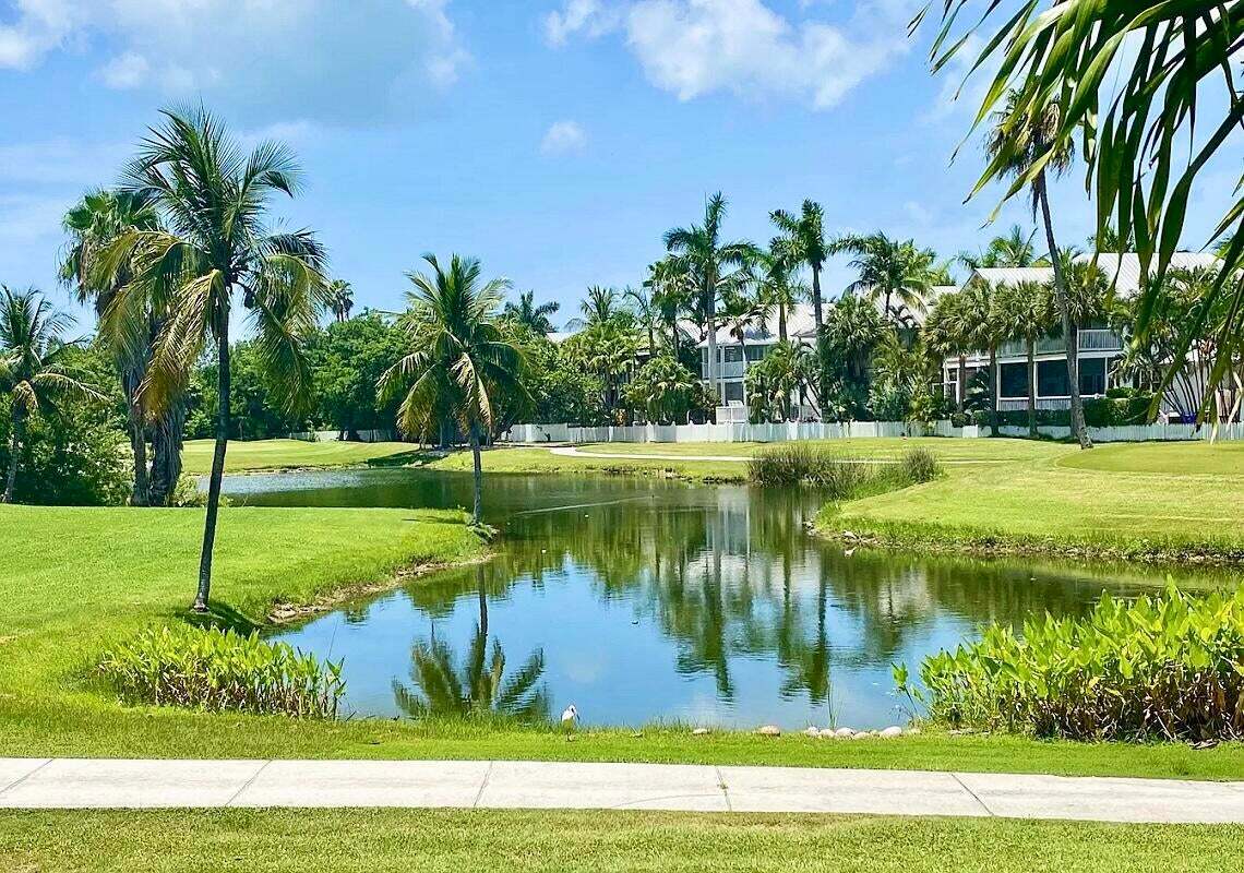 Building Photo - 113 Golf Club Dr