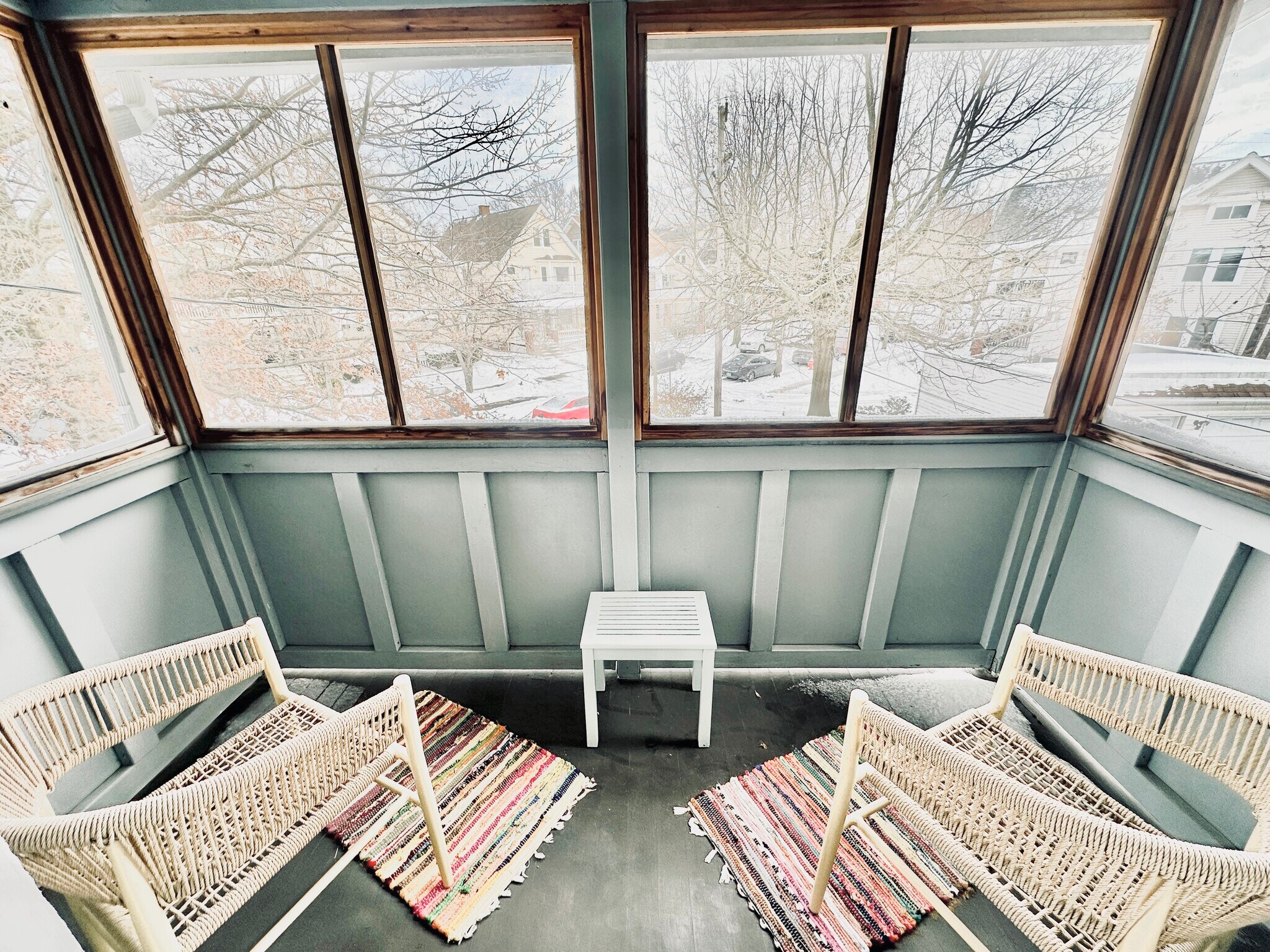 Building Photo - 1303 W 102nd St