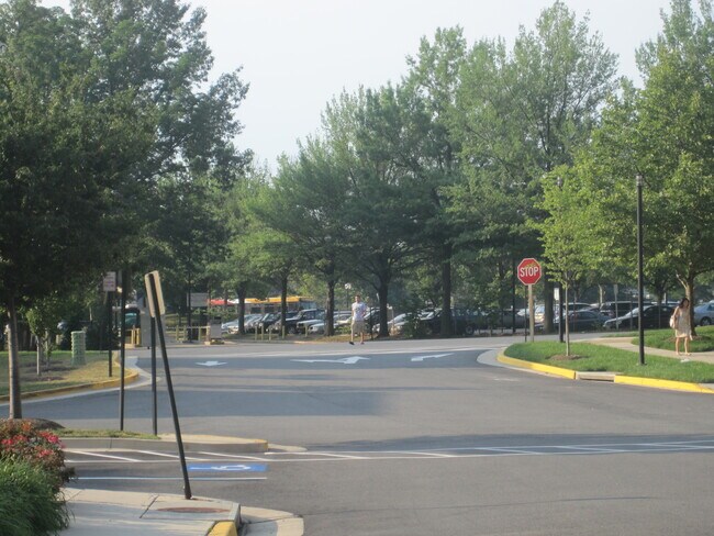 Building Photo - 2726 Gallows Rd