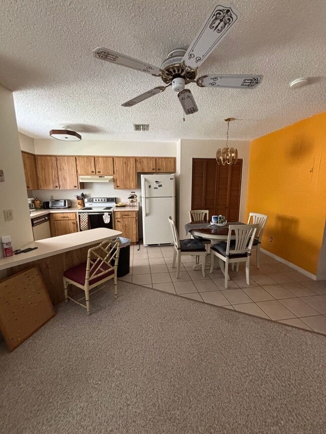 Building Photo - FURNISHED RENTAL IN GATED ORANGE BLOSSOM RANCH