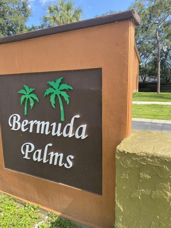 Building Photo - 1233 Sago Palms Blvd