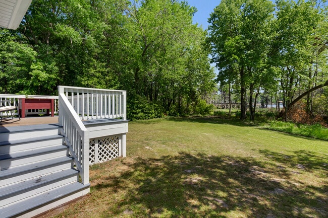 Building Photo - 107 Sandpiper Ct